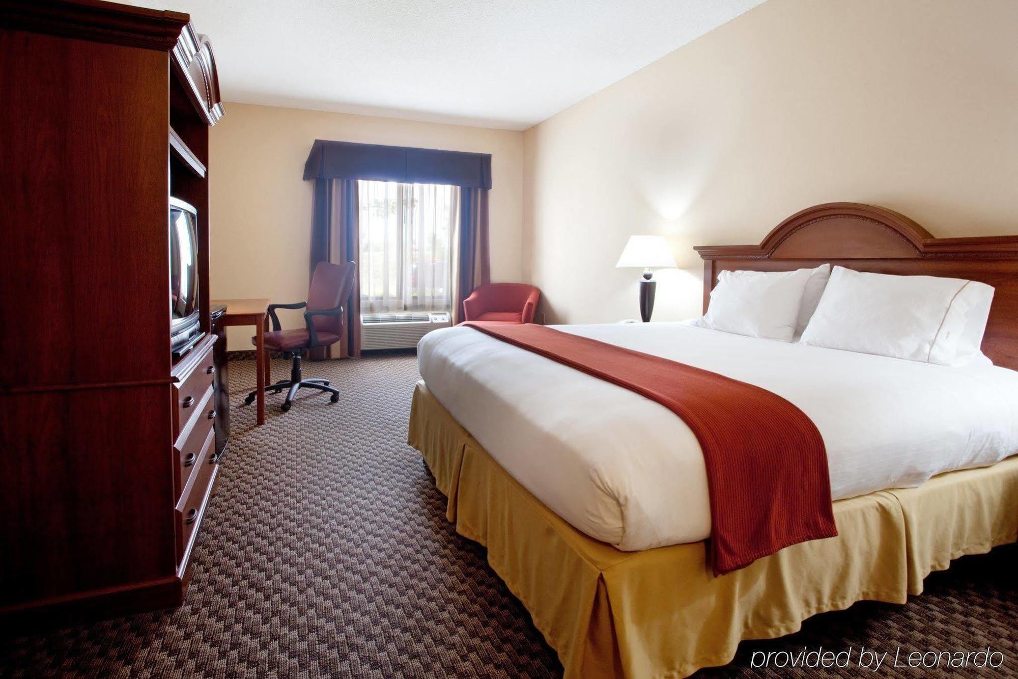 Holiday Inn Express Hotel & Suites Columbia-I-20 At Clemson Road By Ihg Екстериор снимка
